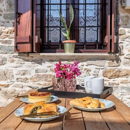 Lithos House Tiny House-wifi-village & Sea View Glossa