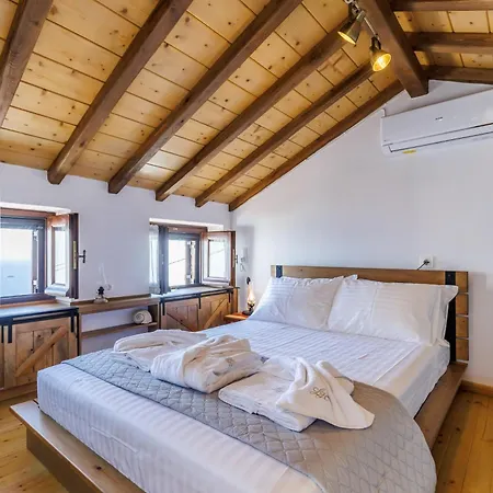 Lithos House Tiny House-wifi-village & Sea View