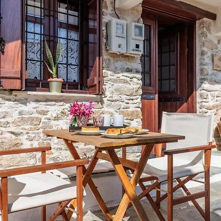 Casa vacanze Lithos House Tiny House-wifi-village & Sea View